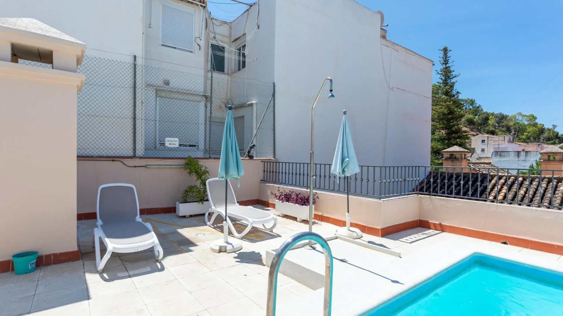 Apartment & Pool In Malaga City Center