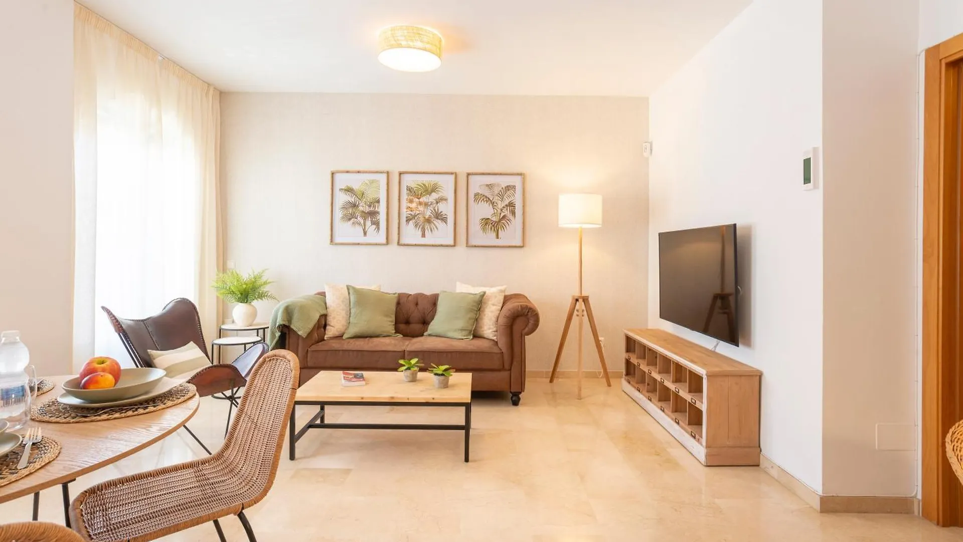 Apartment & Pool In Malaga City Center